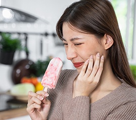 Tooth sensitivity is one symptom of gum disease